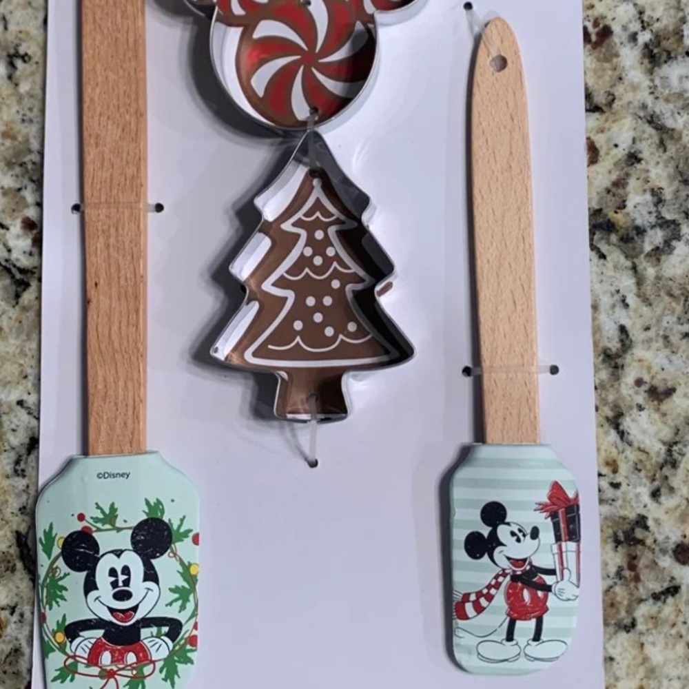 Cute Christmas Disney Cookie Cutter Set